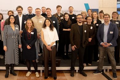 Gruppenbild mit allen Teilnehmenden des Workshops am 16.10. am Weizenbaum-Insitut