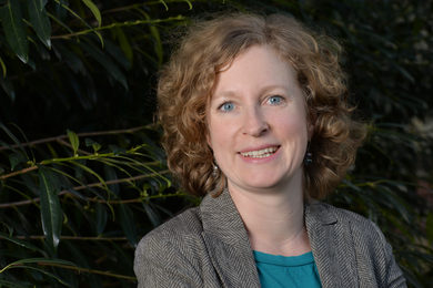 Porträtfoto Anna Holzscheiter