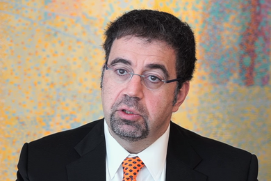 Alternatives Porträt Daron Acemoglu